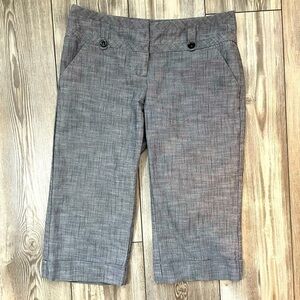 Catch my I Gray Capri Work Pants | Junior’s work pants size 9